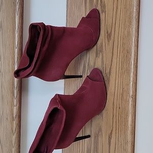 Burberry booties